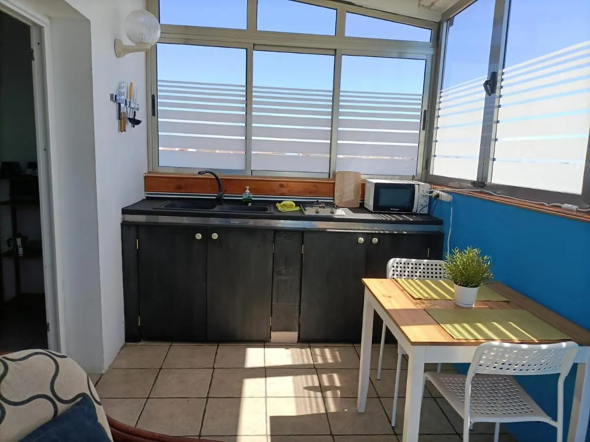 Atico Arinaga Con Vistas , Jacuzzi , Terraza Y Barbacoa Apartment